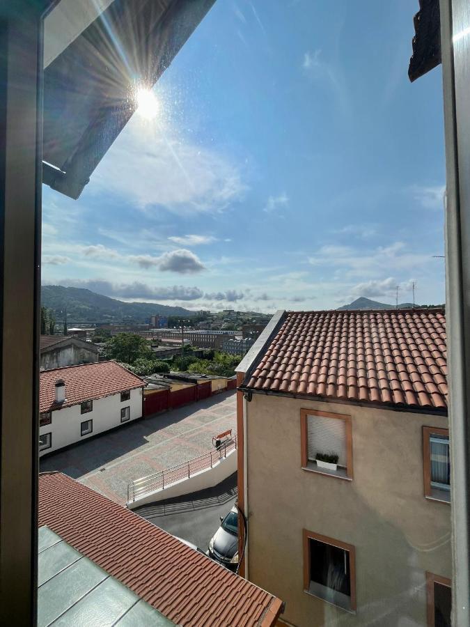 Montero Sestao Bilbao Hotel Trapagaran ภายนอก รูปภาพ