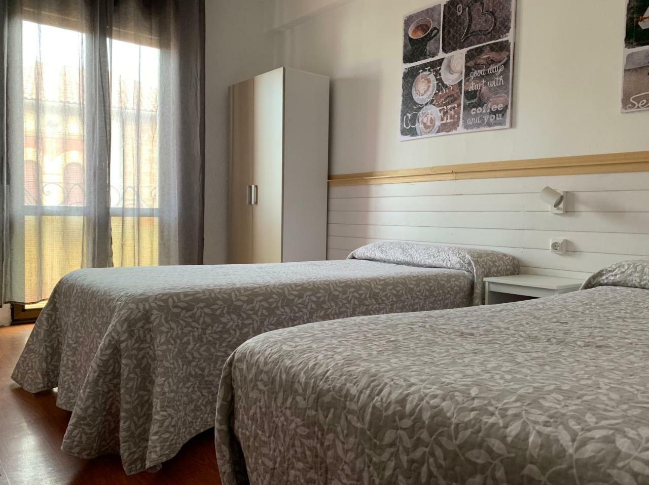 Montero Sestao Bilbao Hotel Trapagaran ภายนอก รูปภาพ